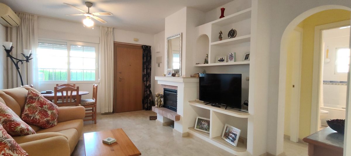 For sale - 2 Bedroom 2 Bathroom Townhouse in Villamartin - Alicante, Spain - Alicante