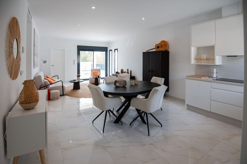 For sale - 3 Bedroom 2 Bathroom Villa in Pinar de Campoverde - Pinar de Campoverde  - Alicante