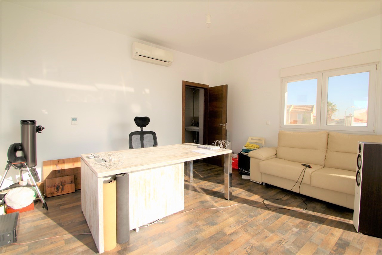 For sale - 3 Bedroom 3 Bathroom Villa in Rojales - Ciudad Quesada  - Alicante