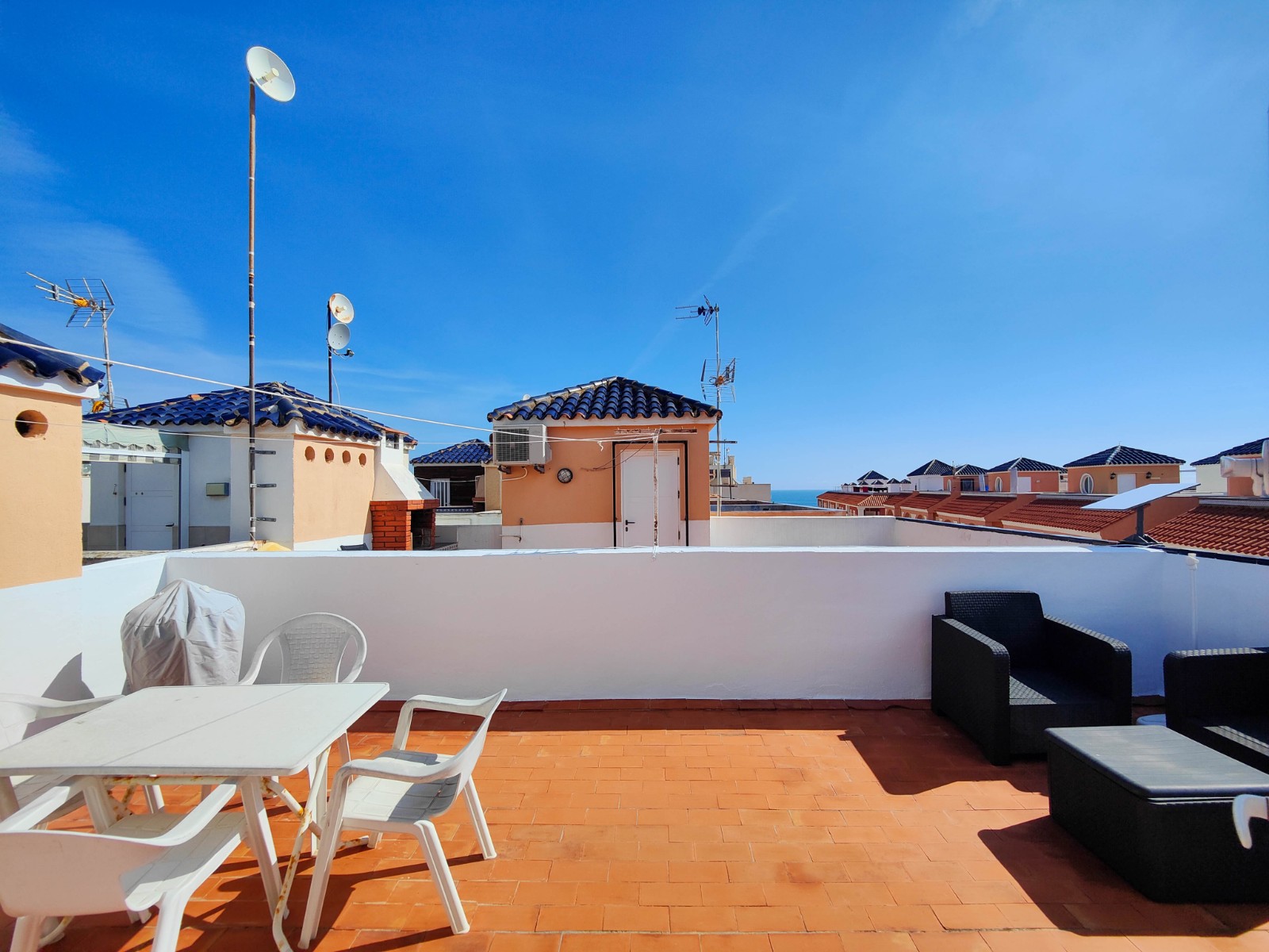 For sale - 2 Bedroom 2 Bathroom Penthouse in Torrevieja - La Mata  - Alicante