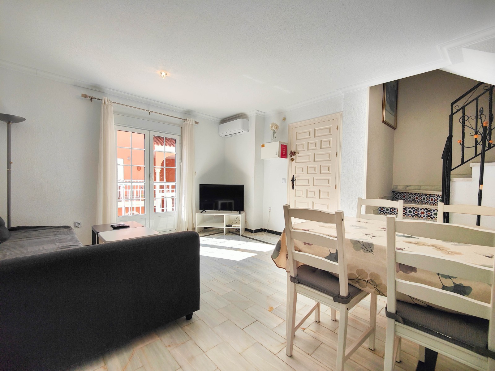 For sale - 2 Bedroom 2 Bathroom Penthouse in Torrevieja - La Mata  - Alicante