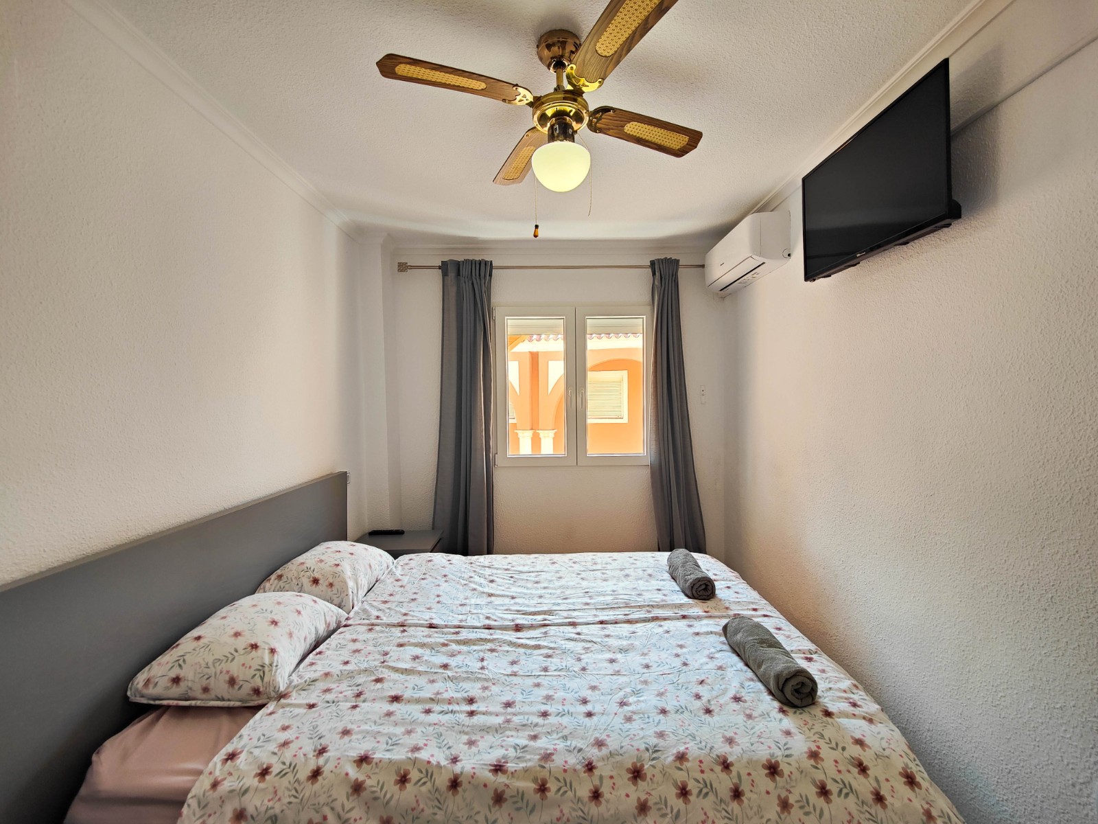 For sale - 2 Bedroom 2 Bathroom Penthouse in Torrevieja - La Mata  - Alicante