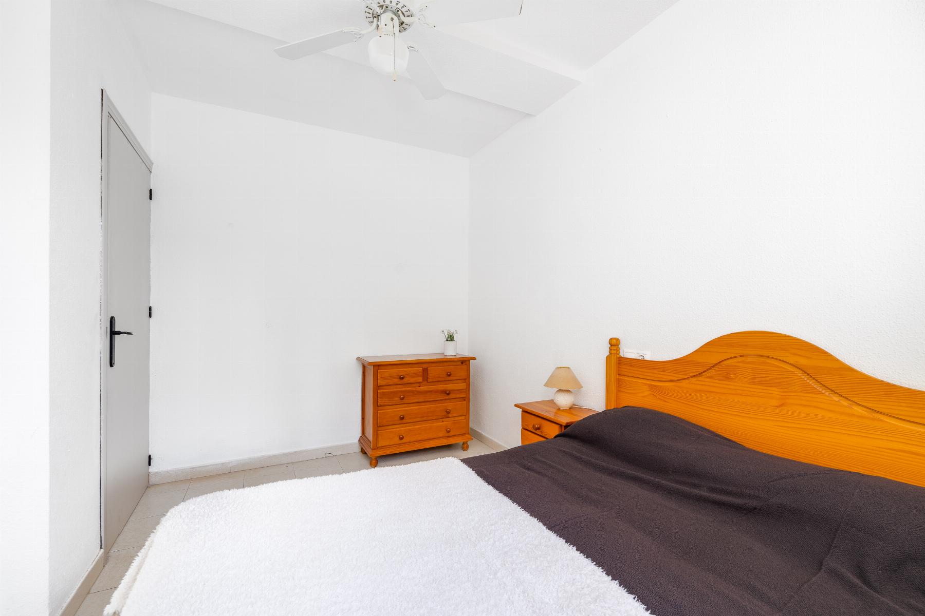 For sale - 2 Bedroom 1 Bathroom Ground Floor apartment in Torrevieja - playa de los naufragos  - Alicante