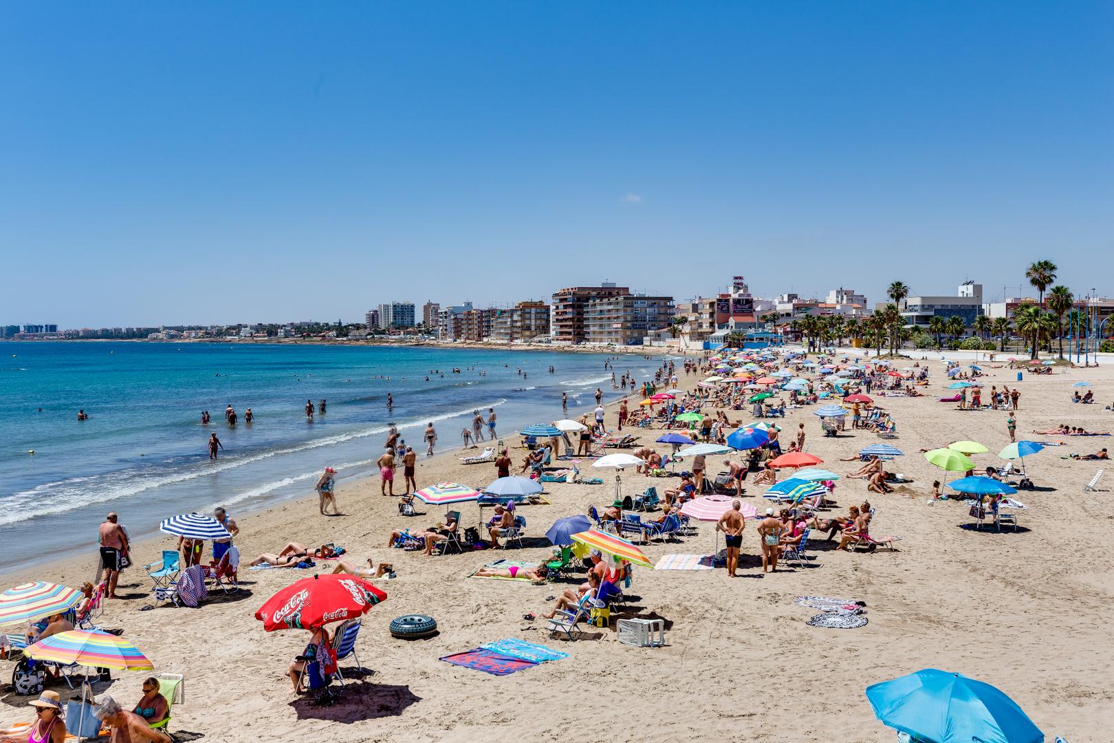 For sale - 2 Bedroom 1 Bathroom Ground Floor apartment in Torrevieja - playa de los naufragos  - Alicante