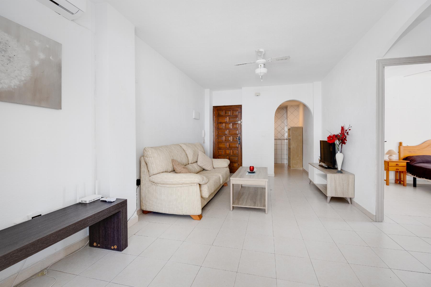 For sale - 2 Bedroom 1 Bathroom Ground Floor apartment in Torrevieja - playa de los naufragos  - Alicante