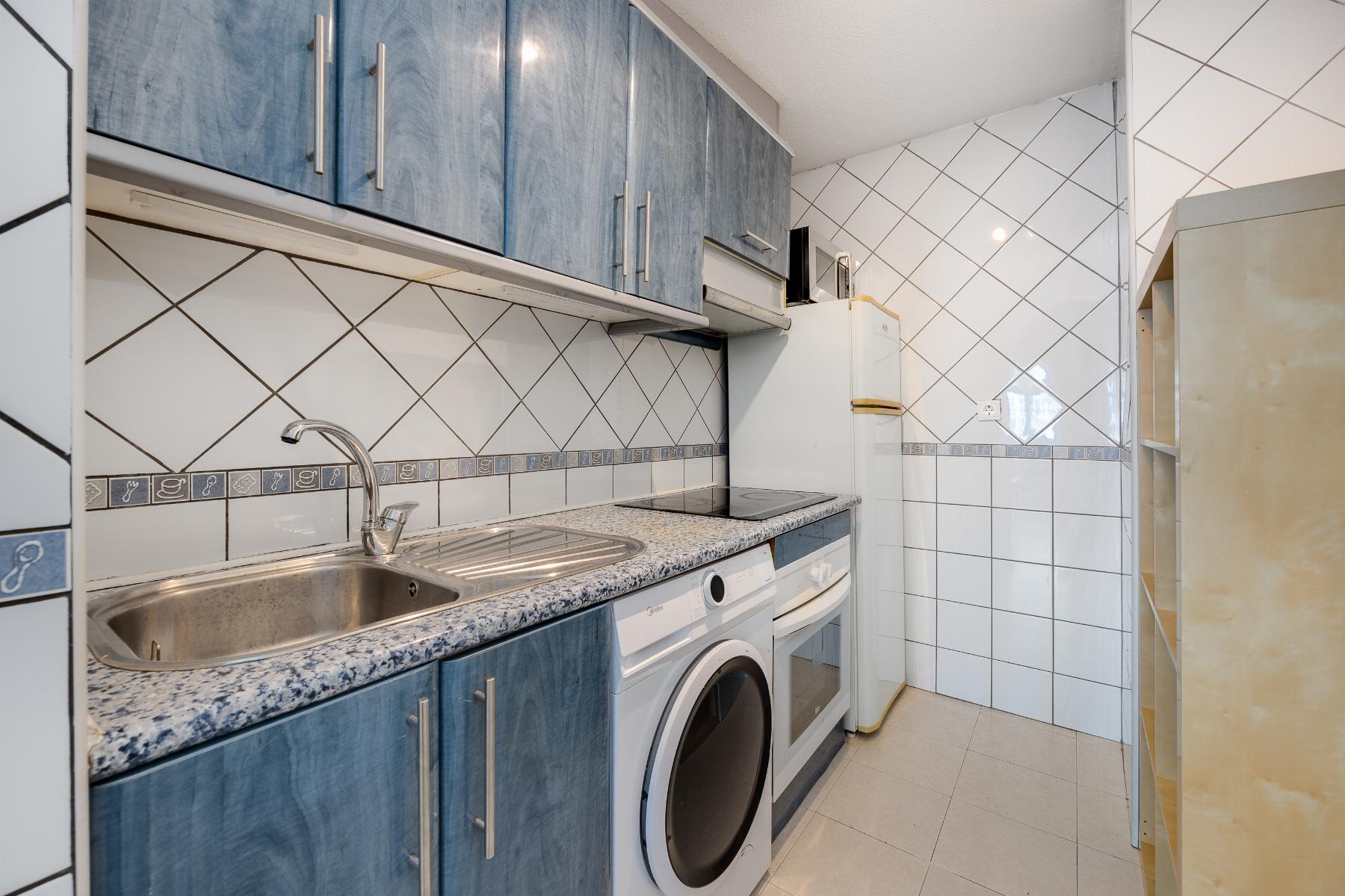 For sale - 2 Bedroom 1 Bathroom Ground Floor apartment in Torrevieja - playa de los naufragos  - Alicante