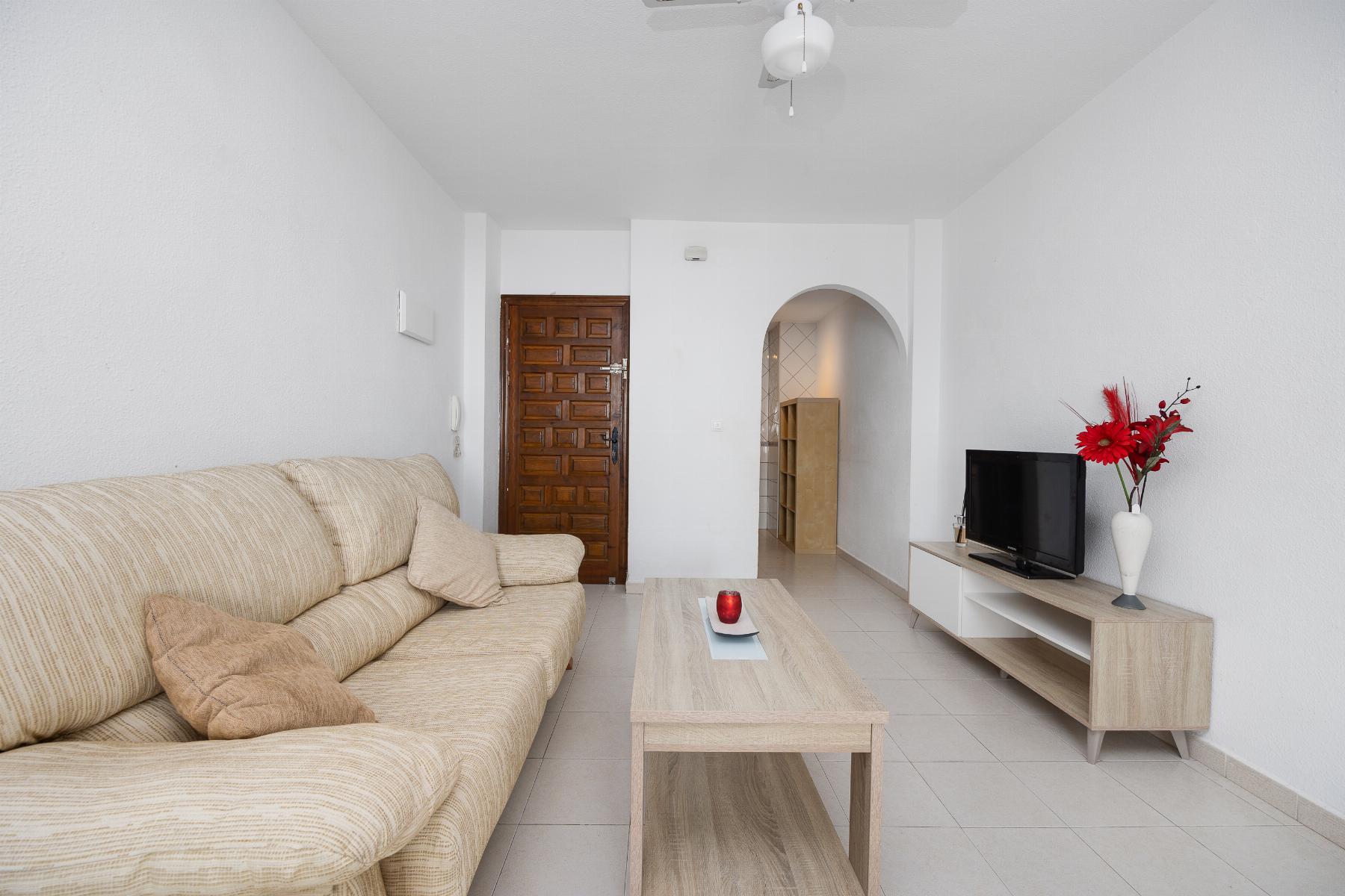 For sale - 2 Bedroom 1 Bathroom Ground Floor apartment in Torrevieja - playa de los naufragos  - Alicante
