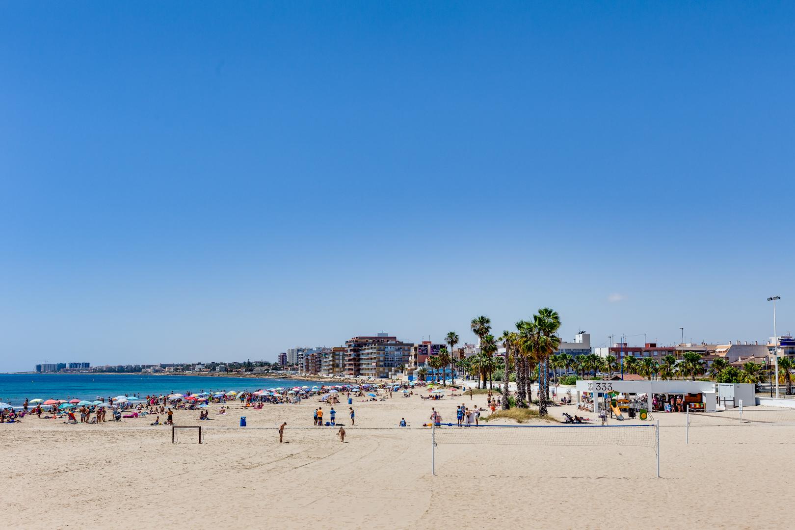 For sale - 2 Bedroom 1 Bathroom Ground floor apartment in Torrevieja - playa de los naufragos  - Alicante