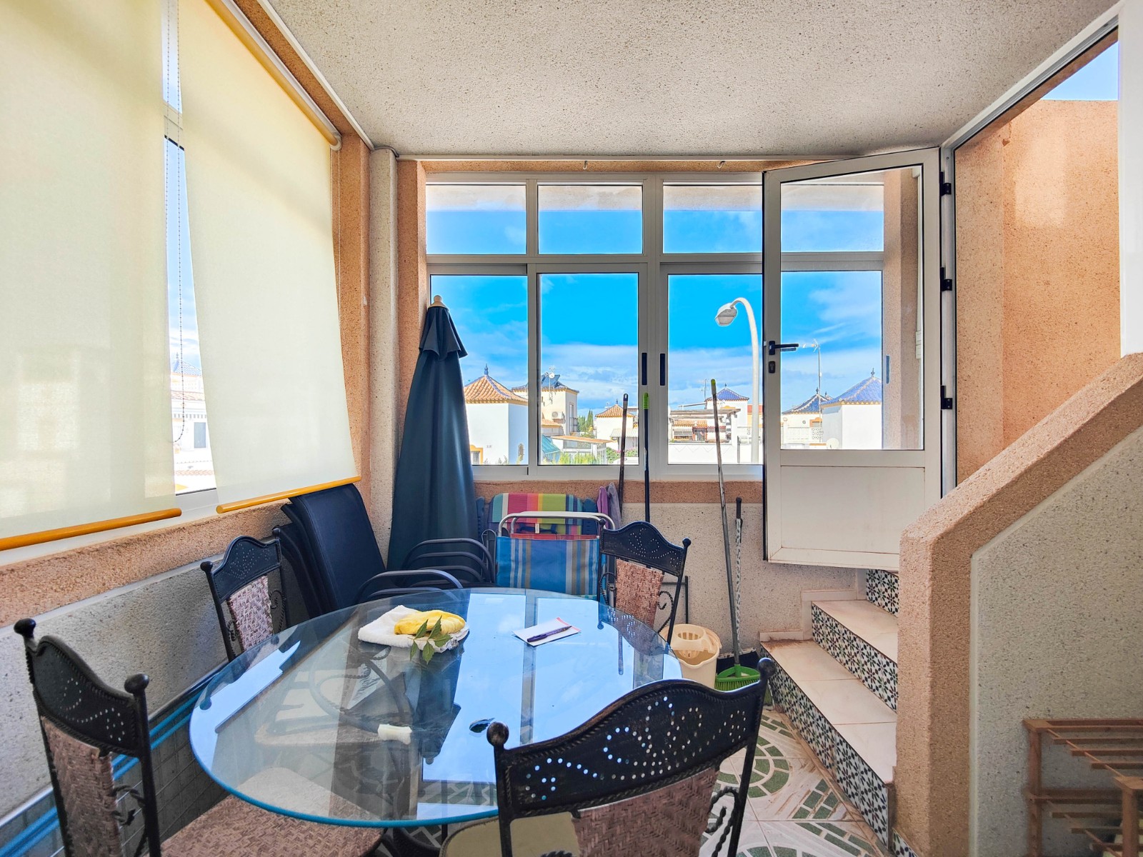 For sale - 1 Bedroom 1 Bathroom Top floor bungalow in Torrevieja - Punta Prima    - Alicante