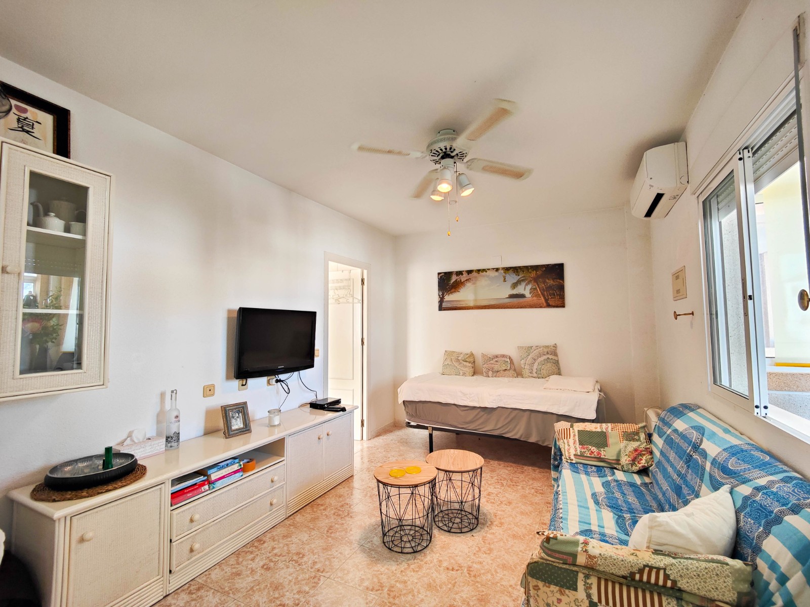 For sale - 1 Bedroom 1 Bathroom Top floor bungalow in Torrevieja - Punta Prima    - Alicante