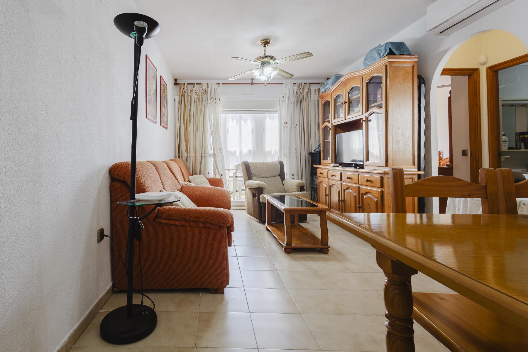 For sale - 2 Bedroom 1 Bathroom Penthouse in Torrevieja - Playa del Acequión  - Alicante