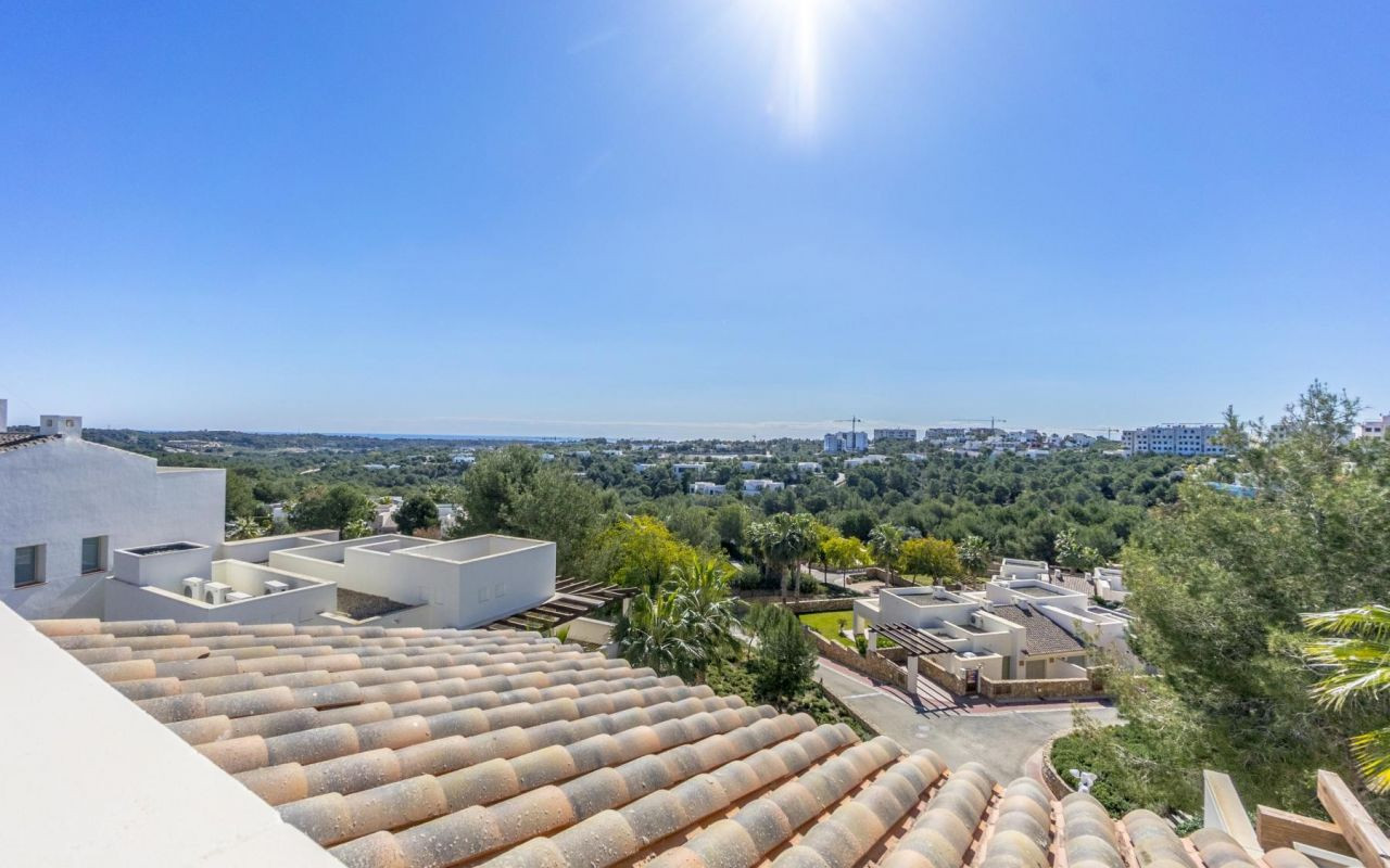 For sale - 2 Bedroom 2 Bathroom Penthouse in Orihuela Costa - Las Colinas Golf  - Alicante