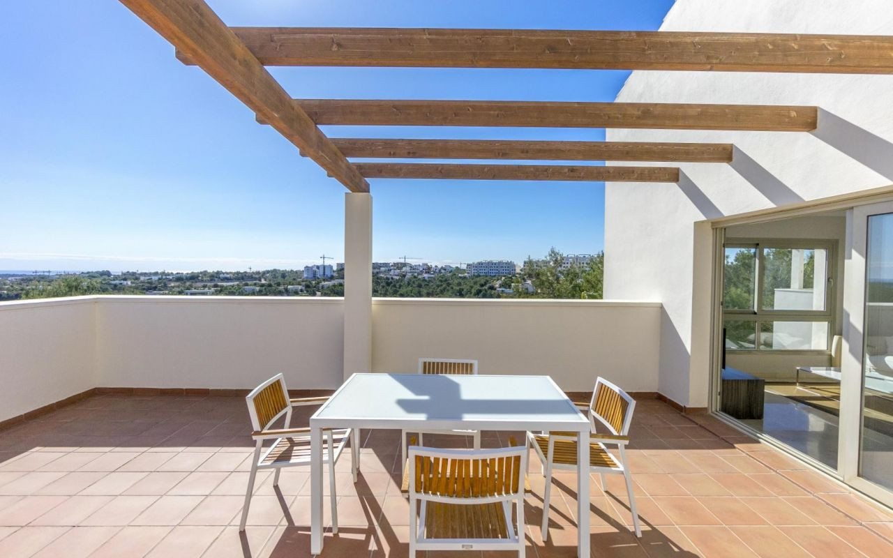 For sale - 2 Bedroom 2 Bathroom Penthouse in Orihuela Costa - Las Colinas Golf  - Alicante