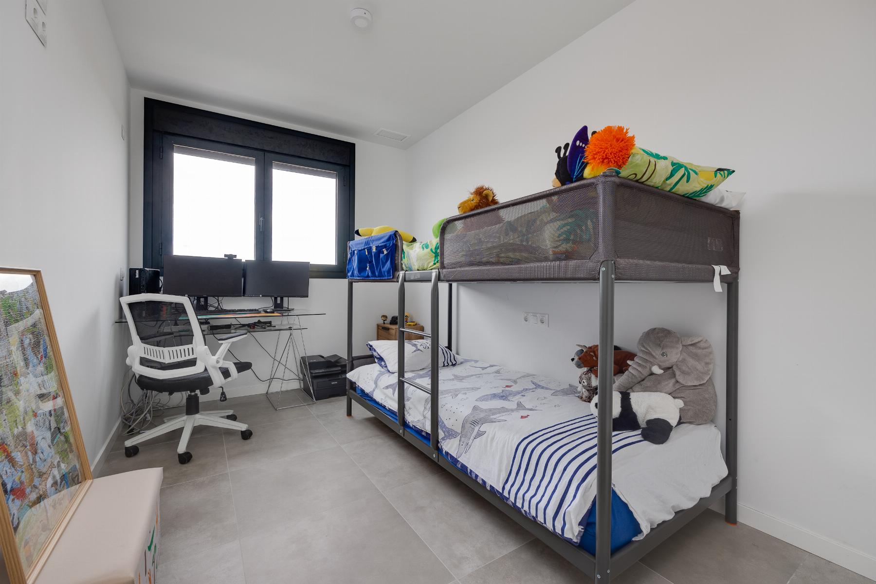 For sale - 3 Bedroom 2 Bathroom Atico in Orihuela Costa - Campoamor  - Alicante