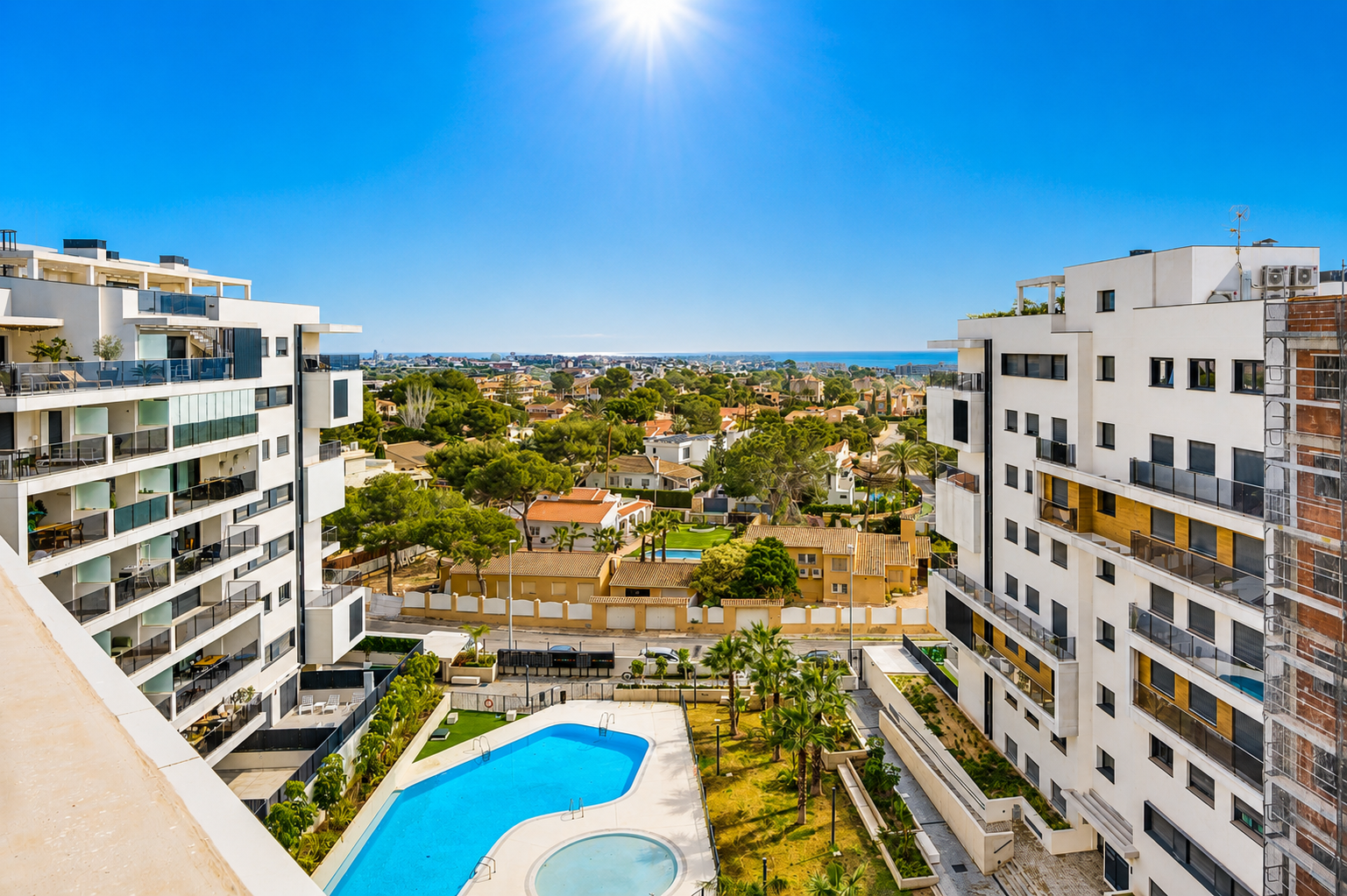 For sale - 3 Bedroom 2 Bathroom Atico in Orihuela Costa - Campoamor  - Alicante