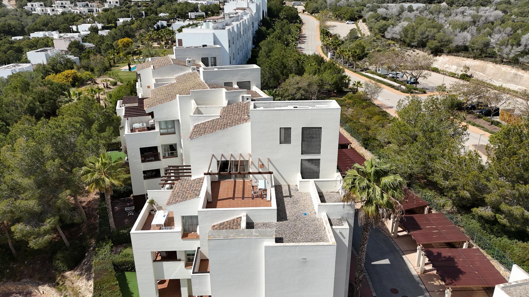 For sale - 2 Bedroom 2 Bathroom Penthouse in Las Colinas Golf - Las Colinas Golf  - Alicante