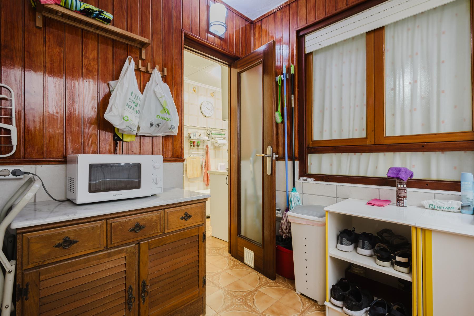 For sale - 3 Bedroom 2 Bathroom Apartamento in Torrevieja - Playa del Acequión  - Alicante