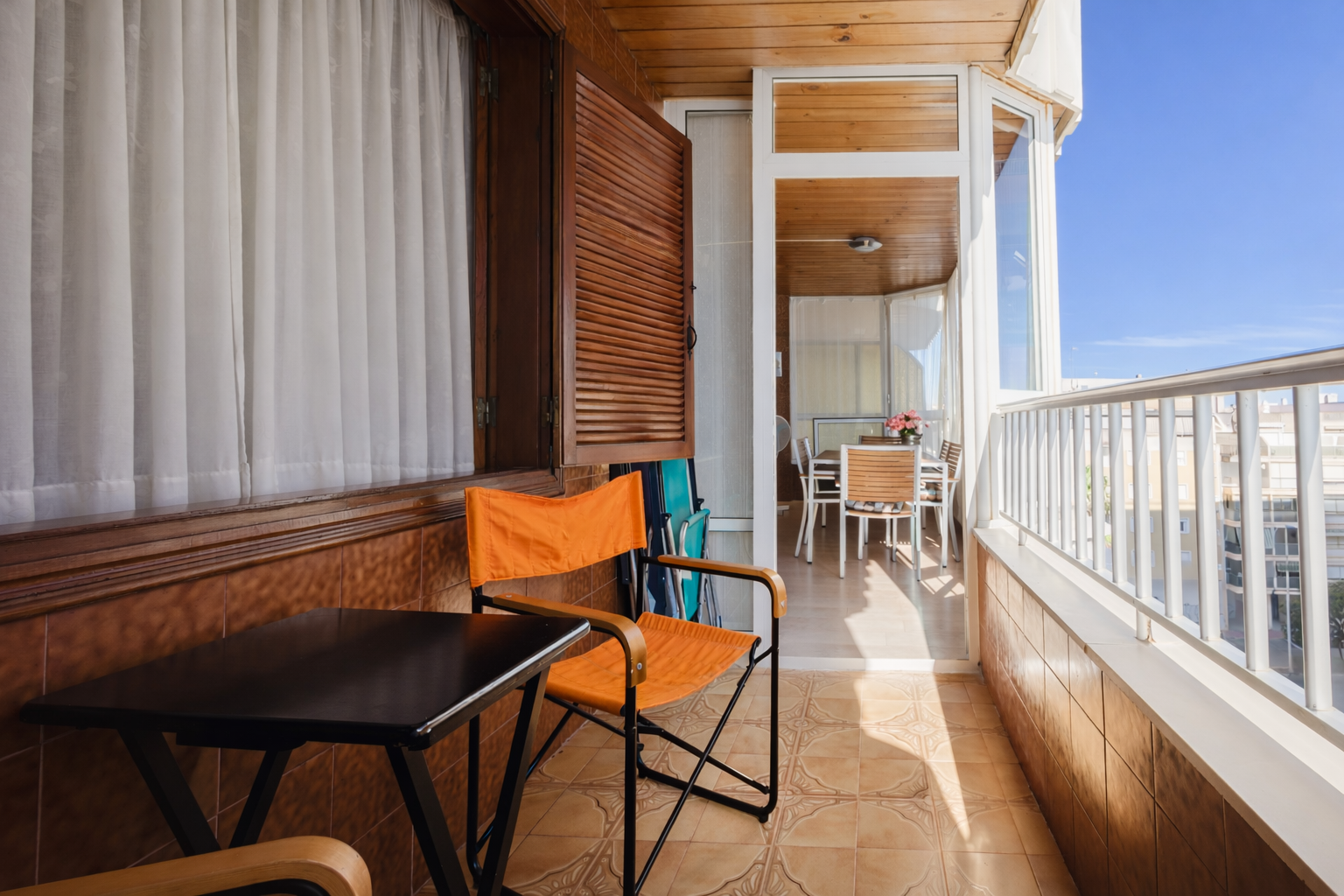 For sale - 3 Bedroom 2 Bathroom Apartamento in Torrevieja - Playa del Acequión  - Alicante