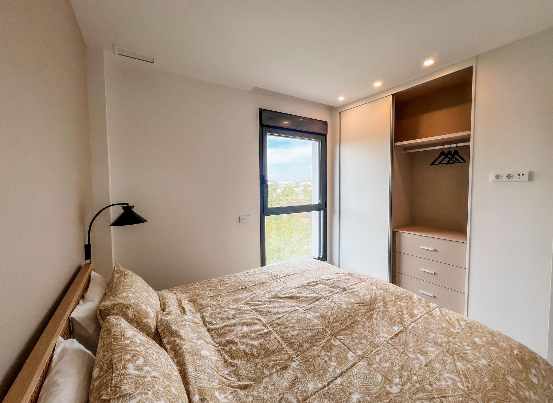 For sale - 2 Bedroom 2 Bathroom Apartamento in Orihuela Costa - Las Colinas Golf  - Alicante