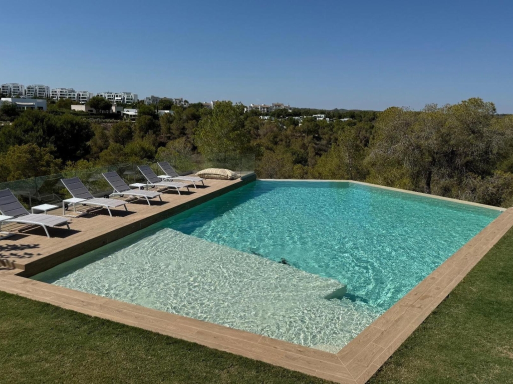 2 Bedroom 2 Bathroom Apartamento in Orihuela Costa
