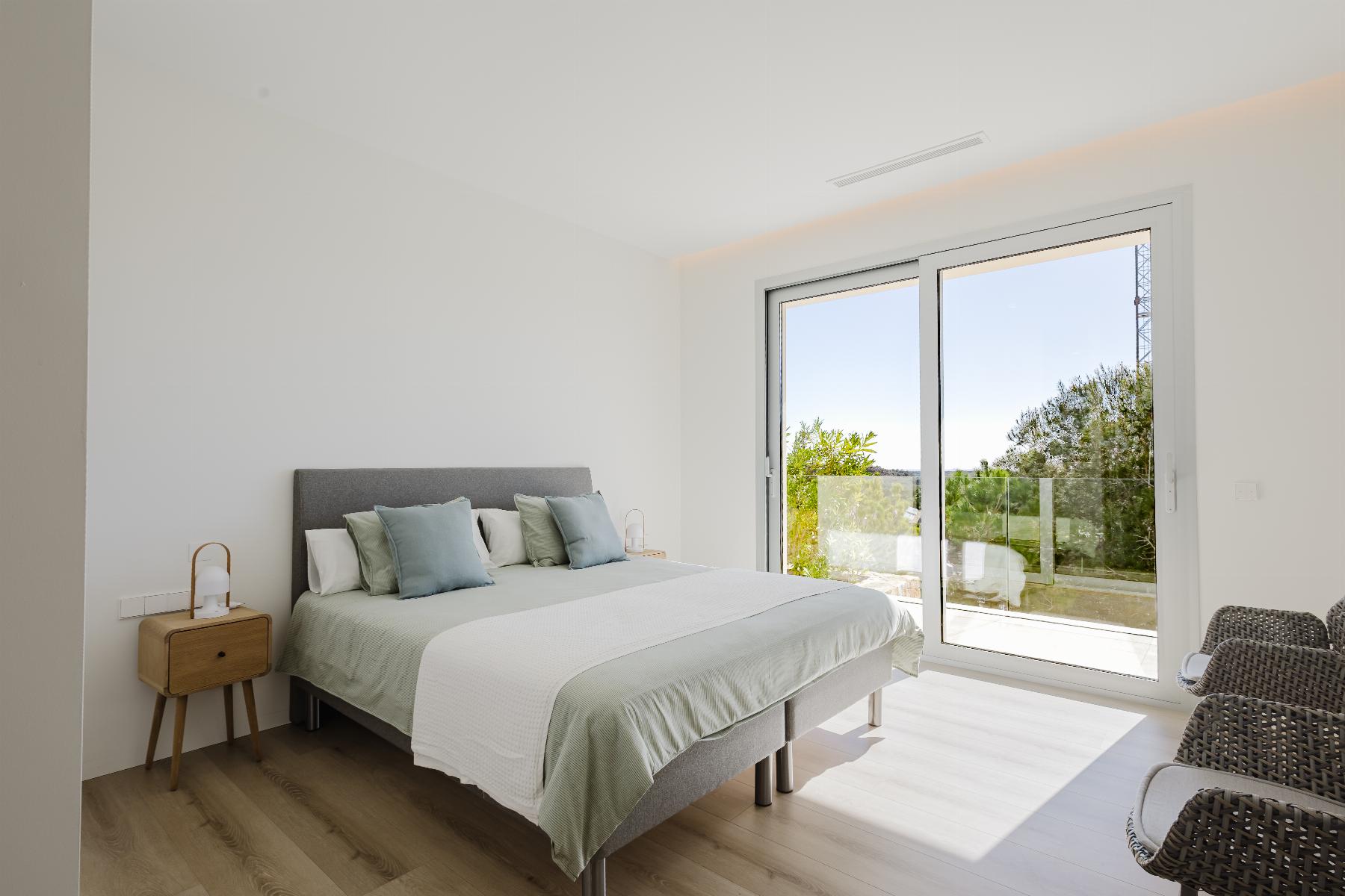 For sale - 5 Bedroom 6 Bathroom Villa in Orihuela Costa - Las Colinas Golf  - Alicante