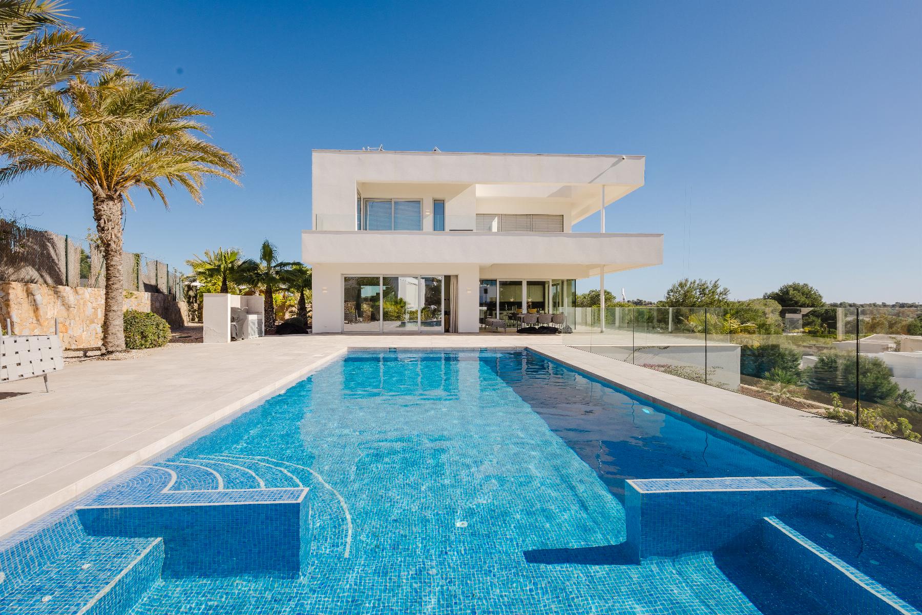 For sale - 5 Bedroom 6 Bathroom Villa in Orihuela Costa - Las Colinas Golf  - Alicante