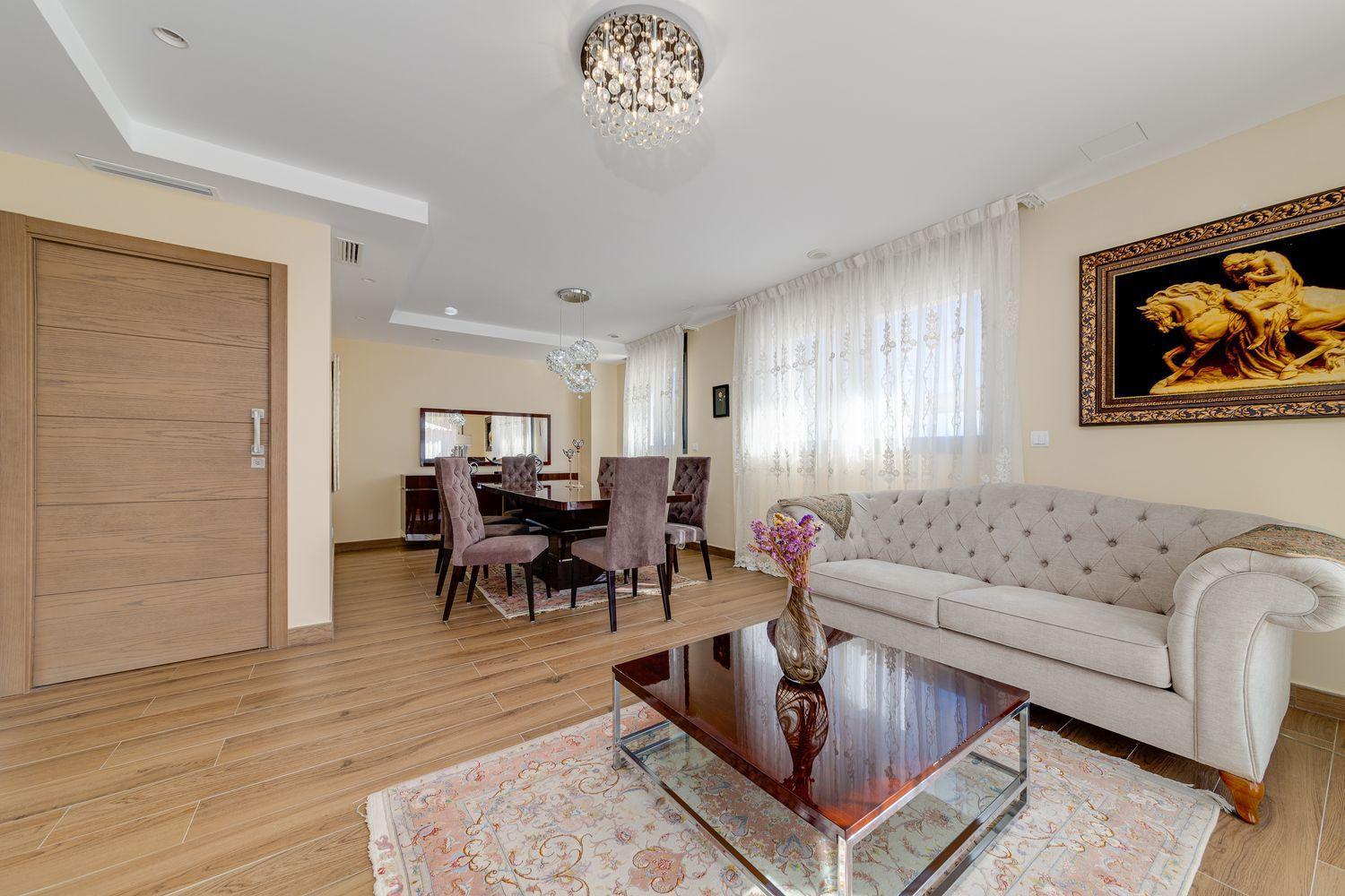 For sale - 3 Bedroom 4 Bathroom Villa in Torrevieja - Los Balcones  - Alicante