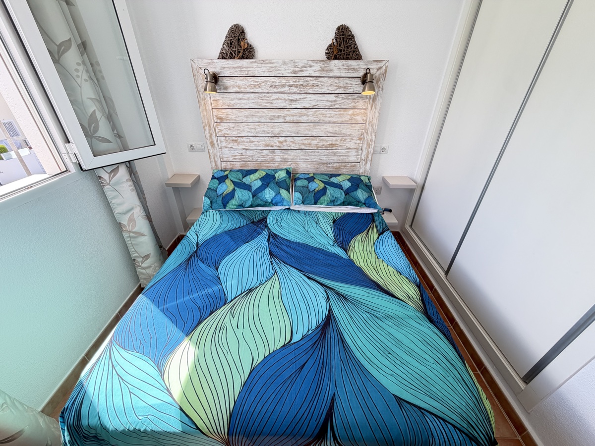 For sale - 2 Bedroom 2 Bathroom Penthouse Apartment in Villamartin - , Villamartin, Alicante, Spain - Alicante