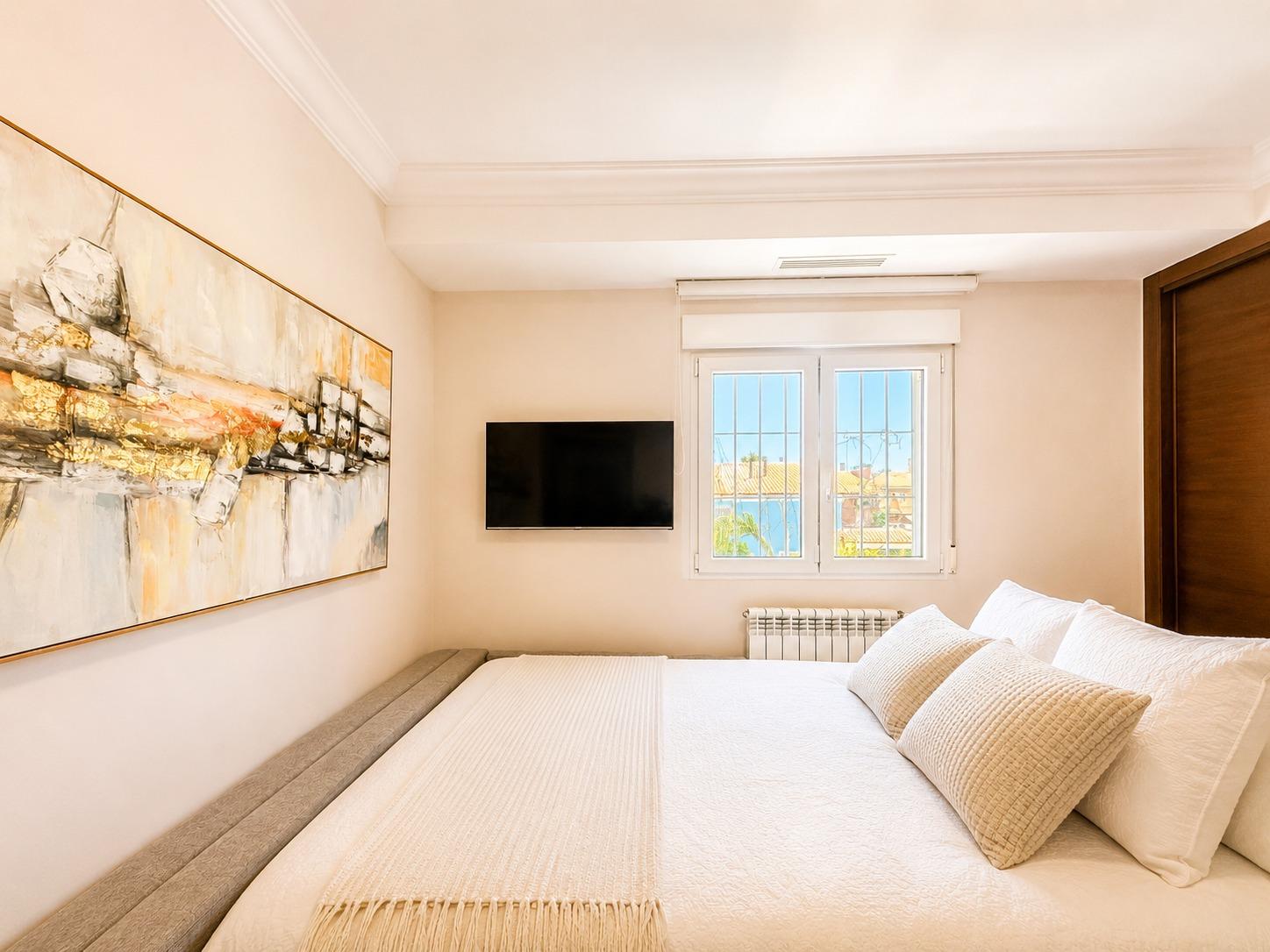 For sale - 4 Bedroom 5 Bathroom Villa in Dehesa de campoamor - Campoamor  - Alicante