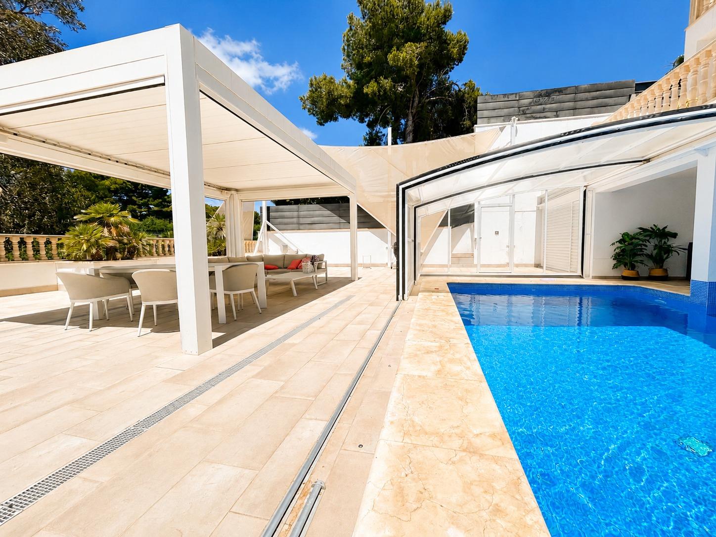 For sale - 4 Bedroom 5 Bathroom Villa in Dehesa de campoamor - Campoamor  - Alicante