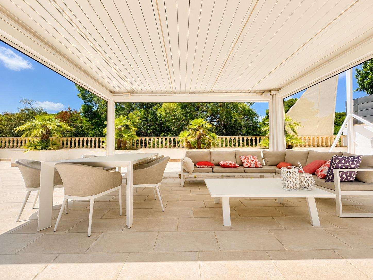 For sale - 4 Bedroom 5 Bathroom Villa in Dehesa de campoamor - Campoamor  - Alicante