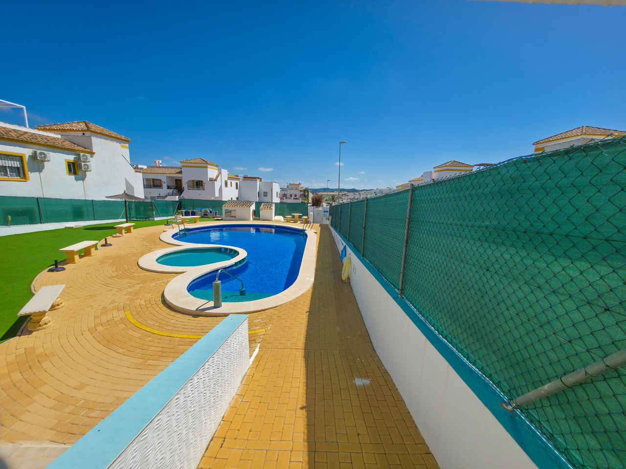 For sale - 2 Bedroom 1 Bathroom Apartment in Los Montesinos - , Vistabella Golf, Alicante, Spain - Alicante