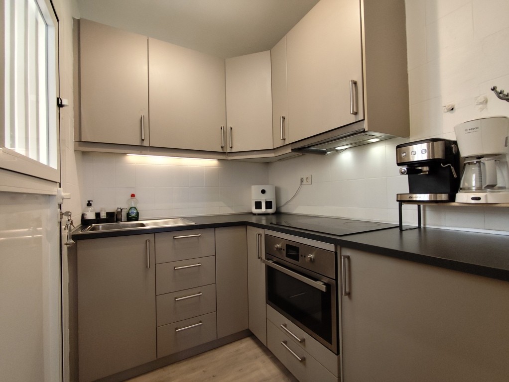 For sale - 2 Bedroom 1 Bathroom Ground floor Apartment in Torrevieja -  - Alicante