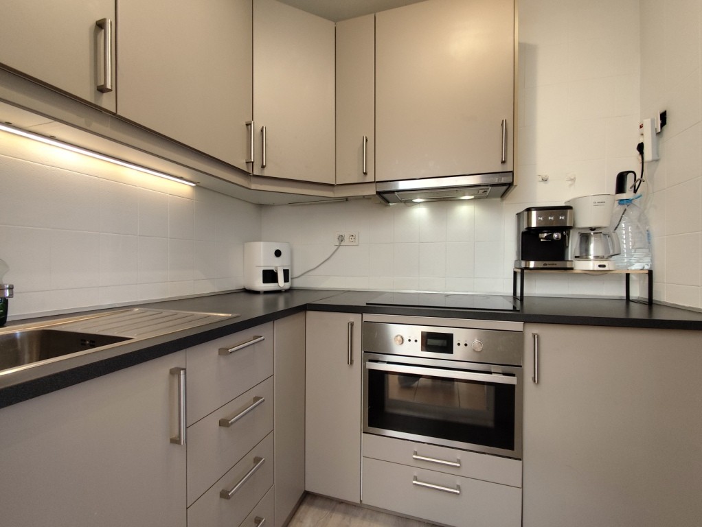 For sale - 2 Bedroom 1 Bathroom Ground floor Apartment in Torrevieja -  - Alicante