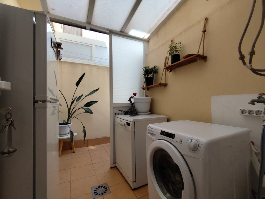 For sale - 2 Bedroom 1 Bathroom Ground floor Apartment in Torrevieja -  - Alicante