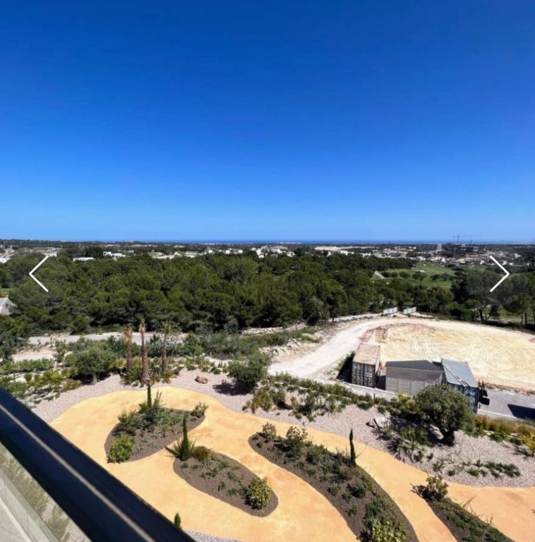 For sale - 2 Bedroom 2 Bathroom Apartment in Las Colinas Golf -  - Alicante