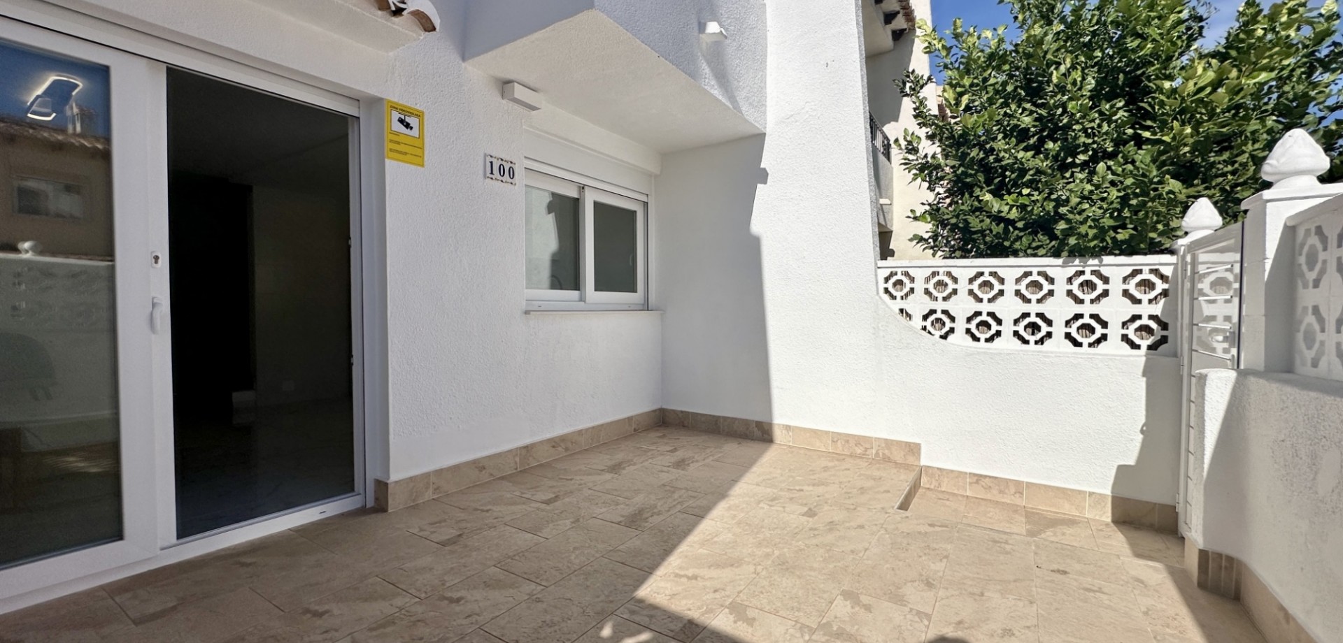 For sale - 3 Bedroom 2 Bathroom Townhouse in Torrevieja - Los Balcones - Los Altos del Edén  - Alicante