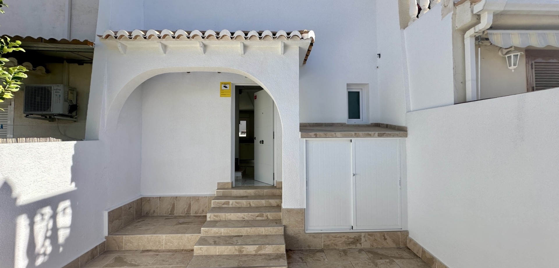 For sale - 3 Bedroom 2 Bathroom Townhouse in Torrevieja - Los Balcones - Los Altos del Edén  - Alicante