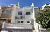 21-18500/78045, 3 Bedroom 2 Bathroom Townhouse in Torrevieja