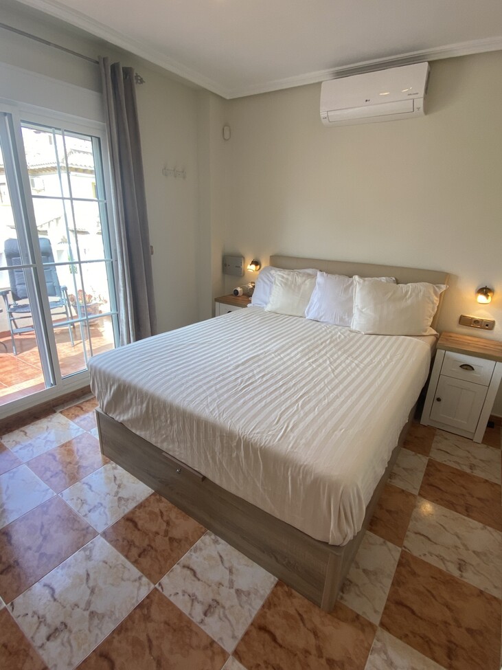 For sale - 2 Bedroom 2 Bathroom Bungalow in Lomas de Caboroig - Costa Blanca  - Alicante