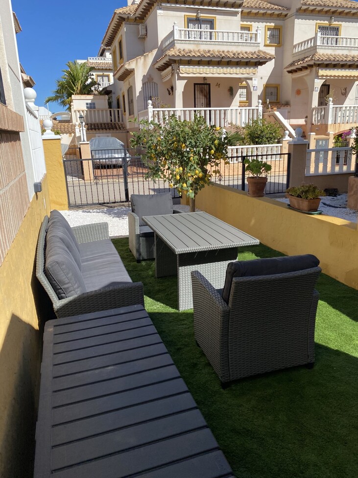 For sale - 2 Bedroom 2 Bathroom Bungalow in Lomas de Caboroig - Costa Blanca  - Alicante