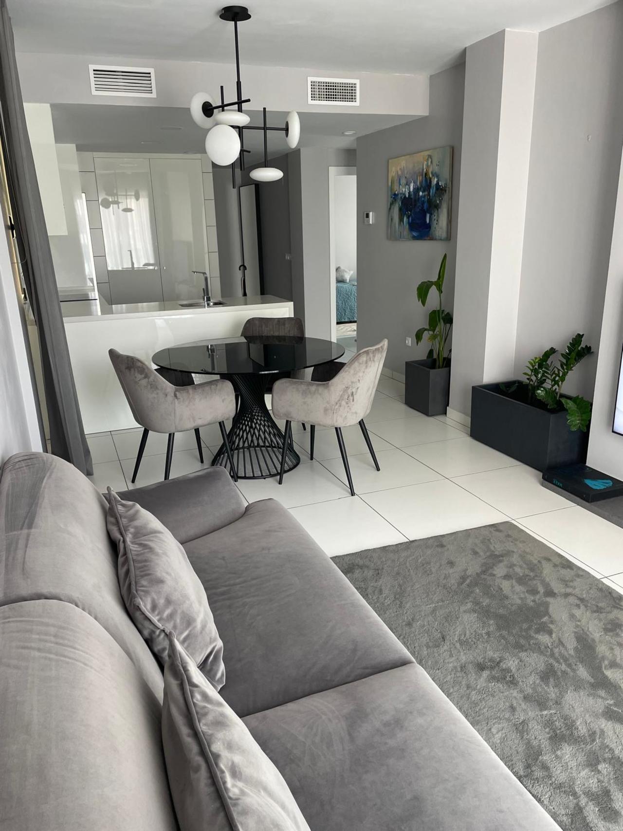 For sale - 2 Bedroom 2 Bathroom Apartment in Villamartin - Costa Blanca  - Alicante