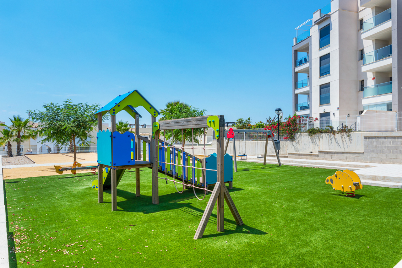 For sale - 2 Bedroom 2 Bathroom Apartment in Villamartin - Costa Blanca  - Alicante