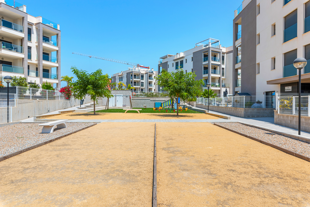 For sale - 2 Bedroom 2 Bathroom Apartment in Villamartin - Costa Blanca  - Alicante