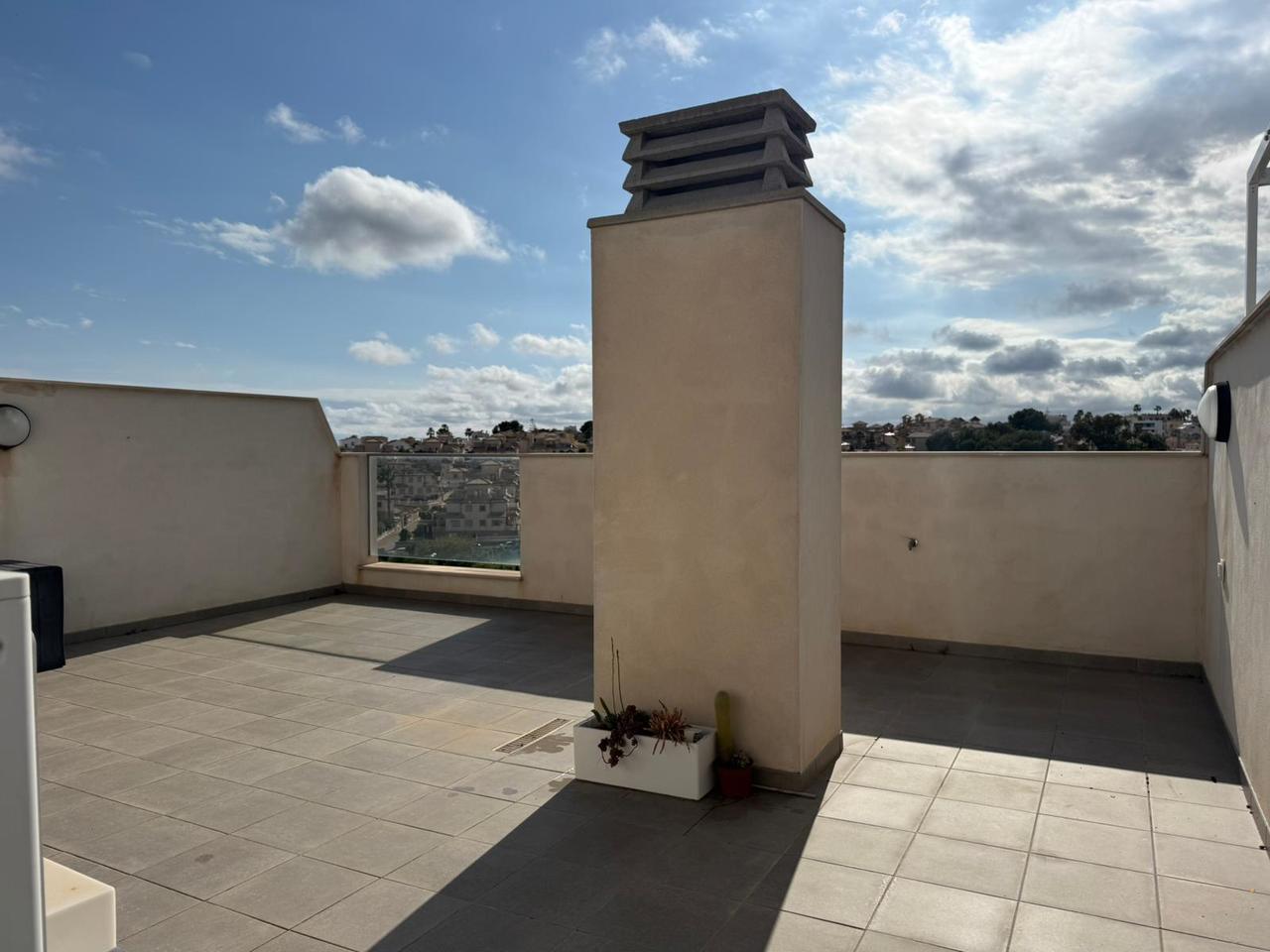 For sale - 2 Bedroom 2 Bathroom Apartment in Villamartin - Costa Blanca  - Alicante