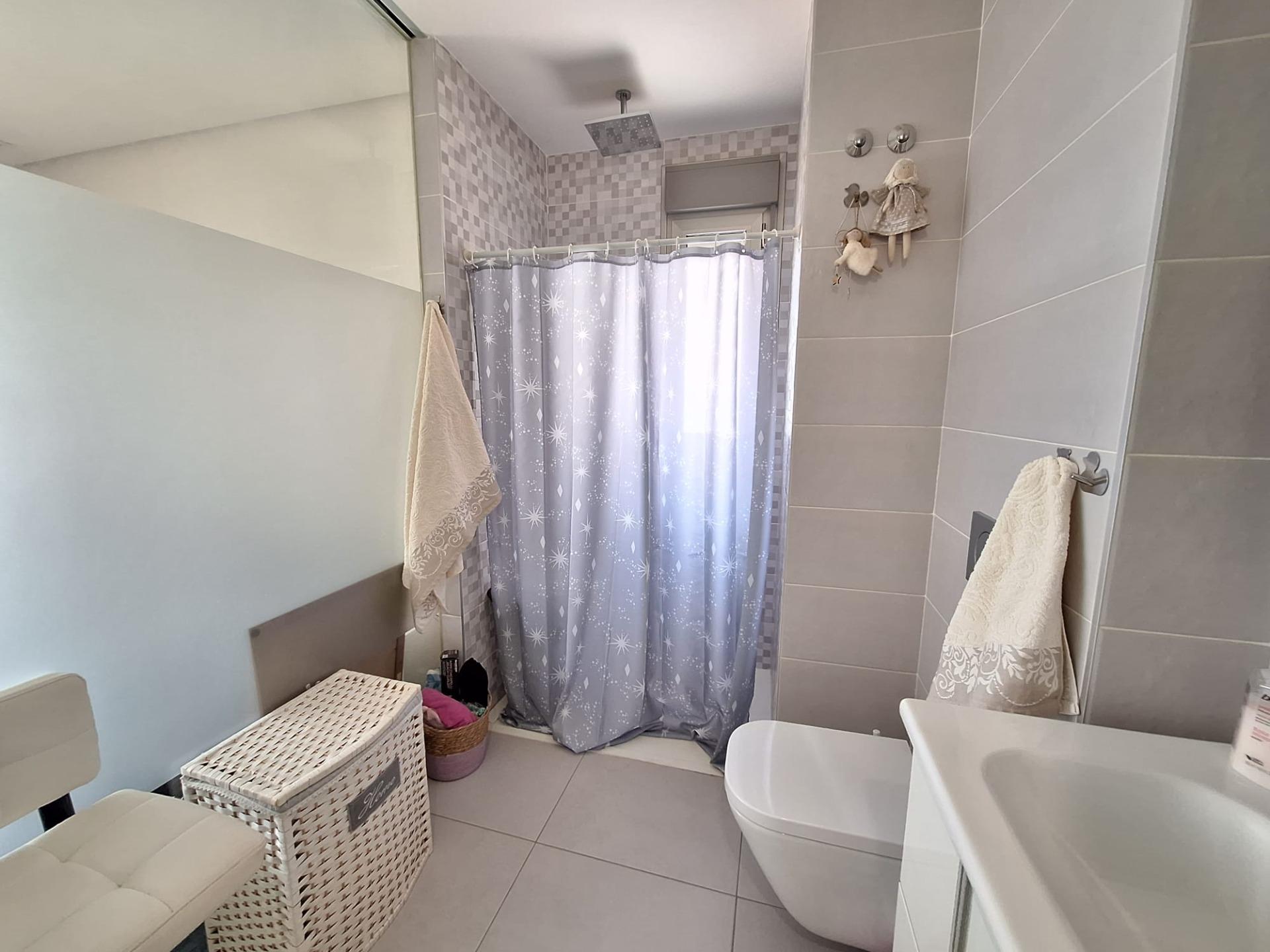 For sale - 3 Bedroom 2 Bathroom Apartment in Orihuela Costa - Los Dolses  - Alicante