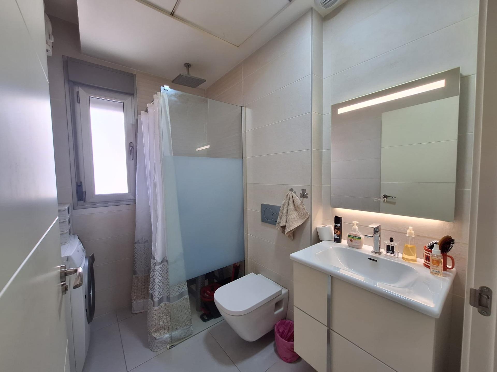 For sale - 3 Bedroom 2 Bathroom Apartment in Orihuela Costa - Los Dolses  - Alicante