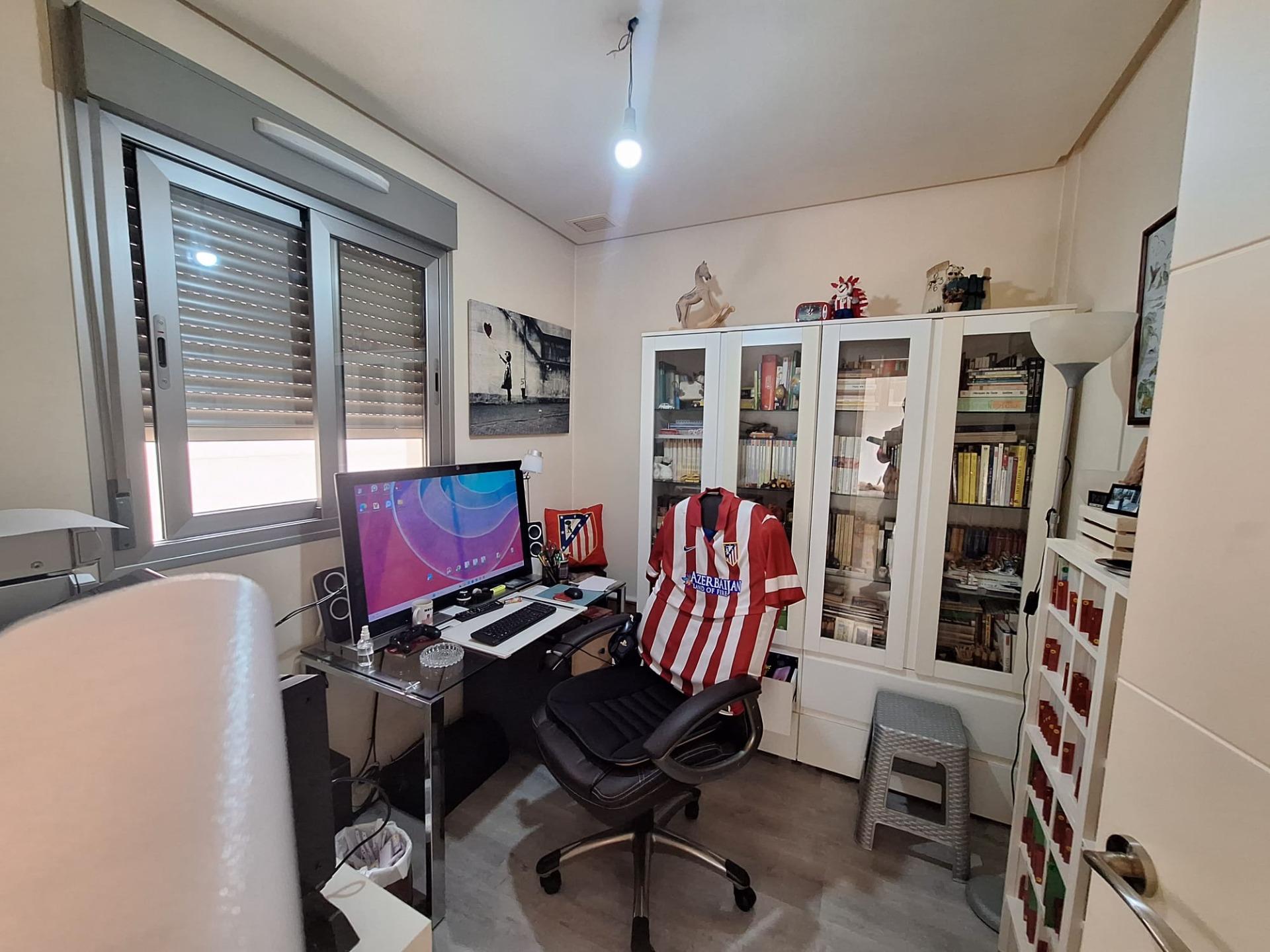For sale - 3 Bedroom 2 Bathroom Apartment in Orihuela Costa - Los Dolses  - Alicante