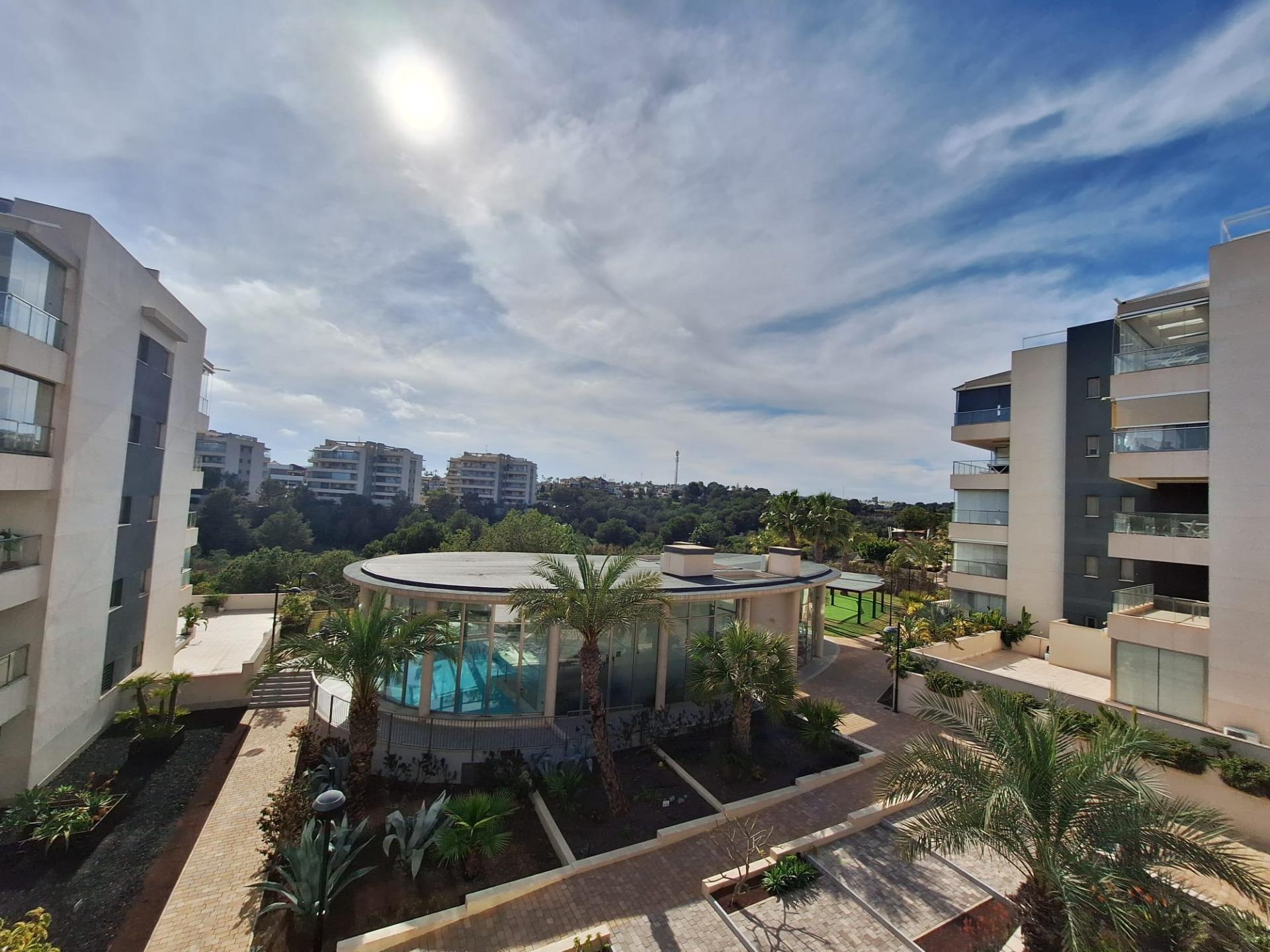 For sale - 3 Bedroom 2 Bathroom Apartment in Orihuela Costa - Los Dolses  - Alicante