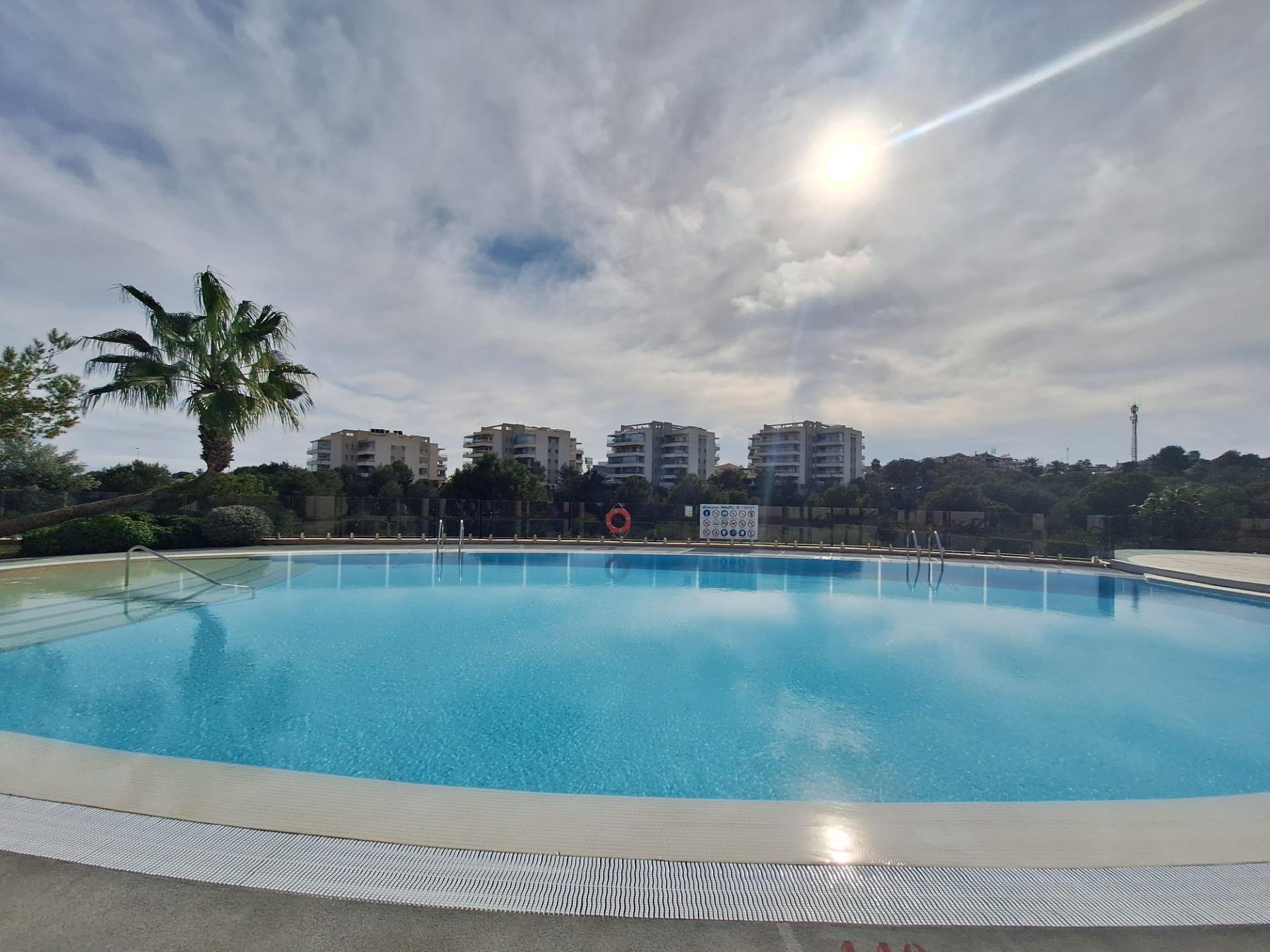 For sale - 3 Bedroom 2 Bathroom Apartment in Orihuela Costa - Los Dolses  - Alicante